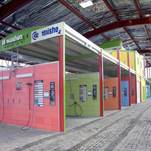 Coins payment self service car washing station